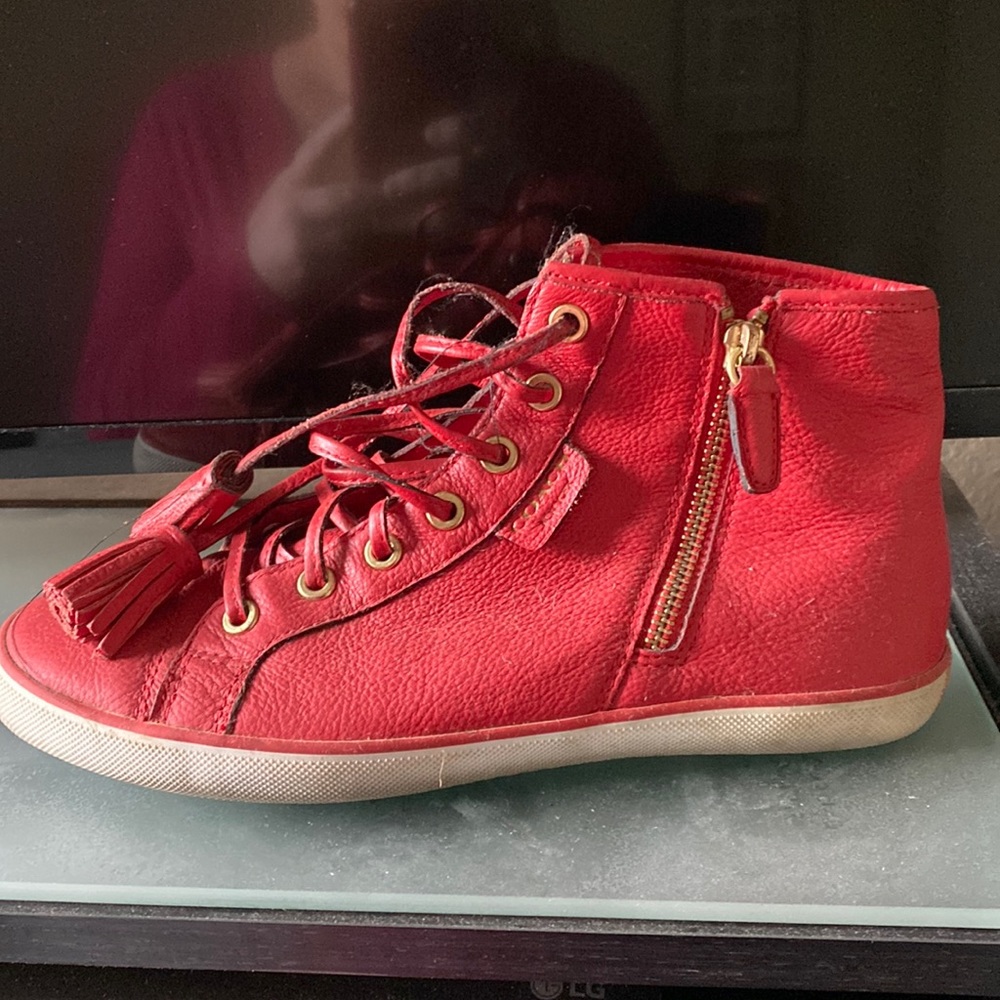 Coach Callahan red leather hightop lace up with tassels